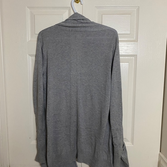 Wilfred Cardigan in Size L - Picture 5 of 5
